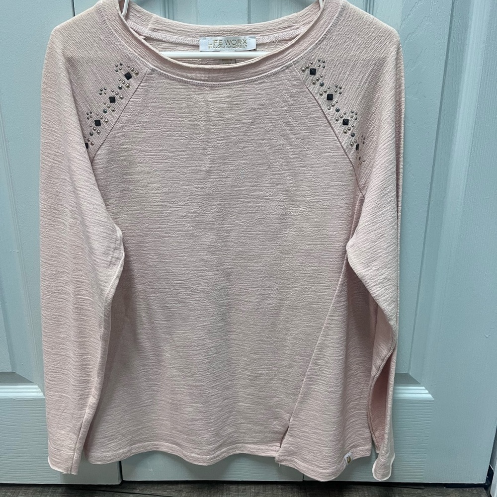 Gloria Vanderbilt Light Pink Knit Top